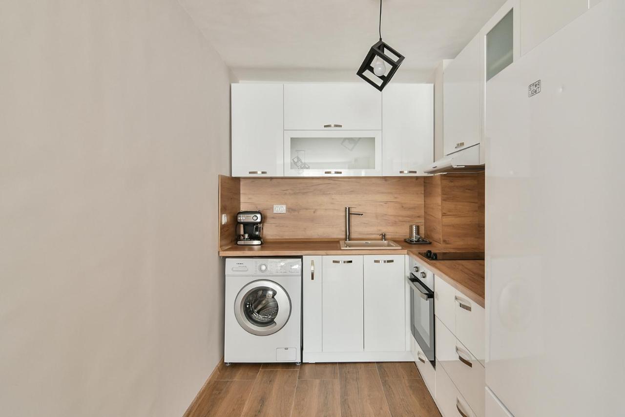Top Location Flats In Варна Екстериор снимка