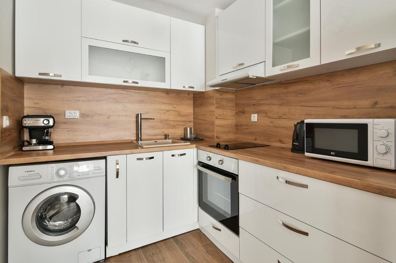 Top Location Flats In Варна Екстериор снимка